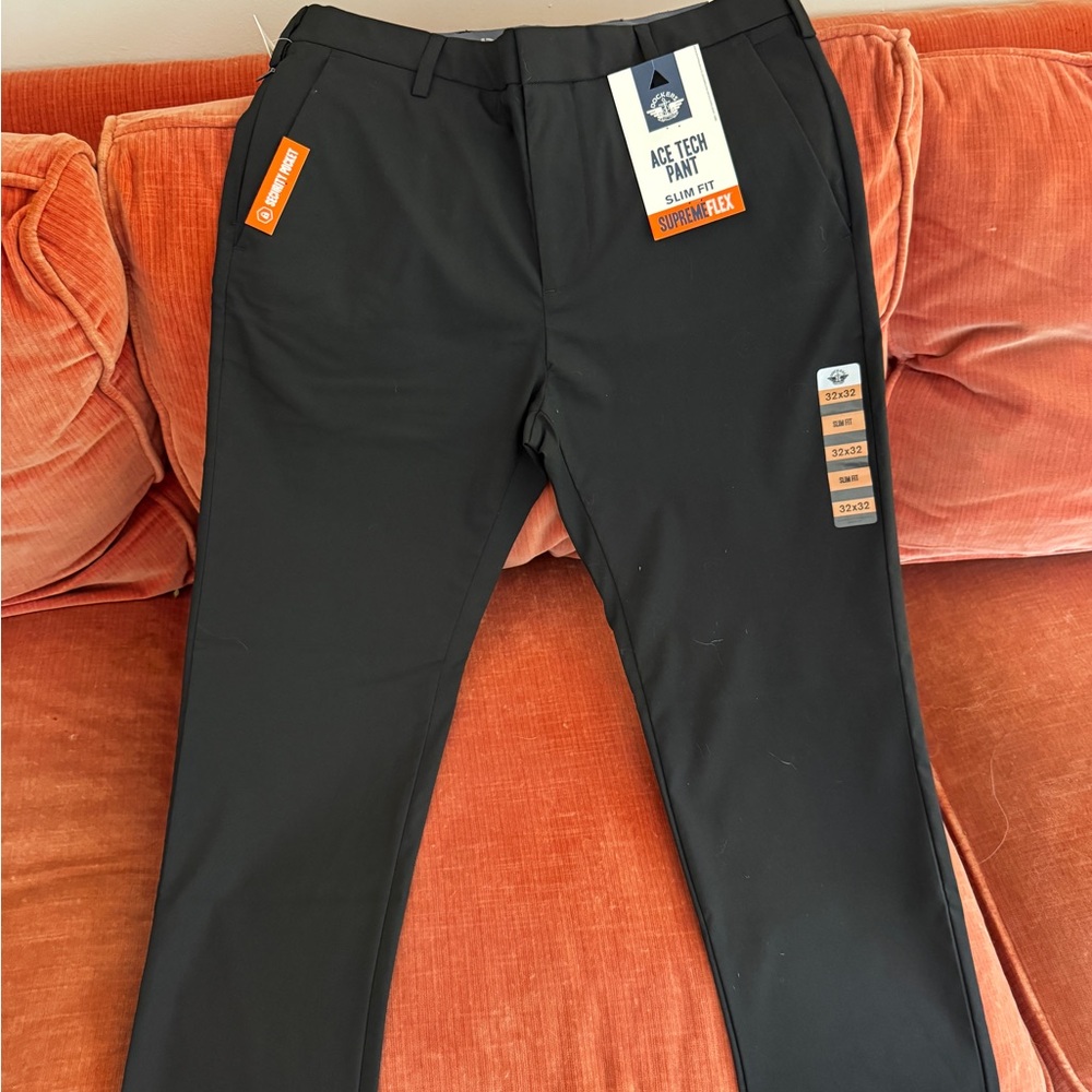 Dockers Ace Tech Slim-Fit Pants - Black